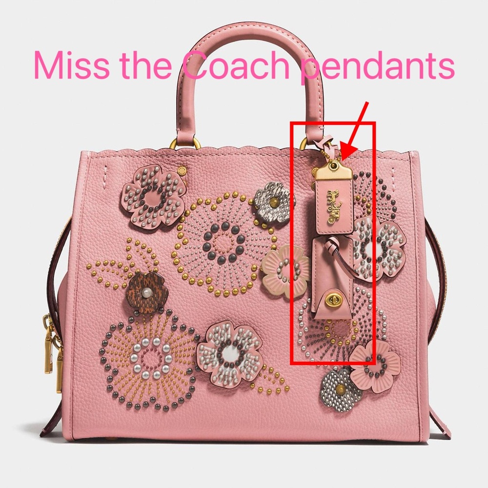 Coach 1941 Rogue 31 With Tea Rose Rivets Peony - Picture 6 of 15